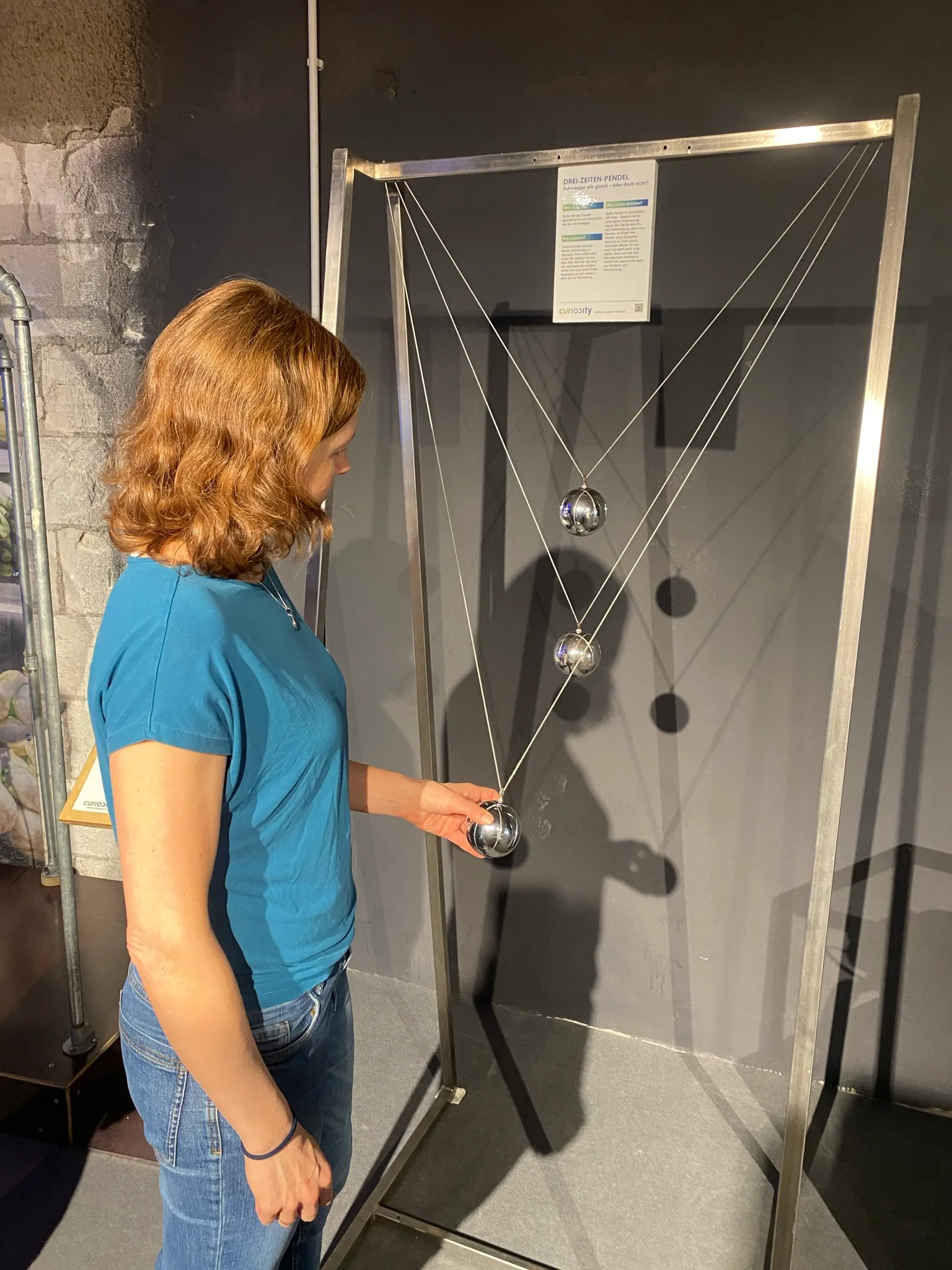 Drei-Zeiten-Pendel, Exponat im Pop-up Science Center